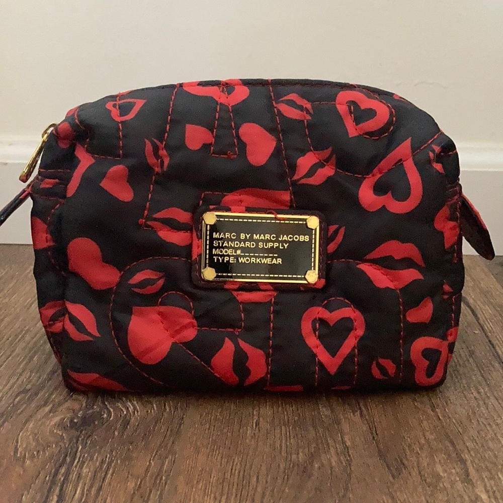 Vintage marc jacobs make up bag